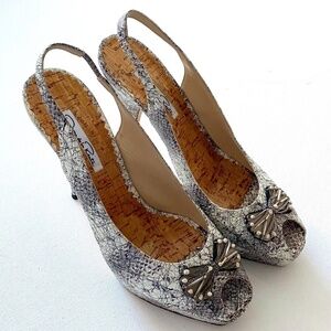 Oscar de la Renta Snake Skin Peep Toe Pumps 41